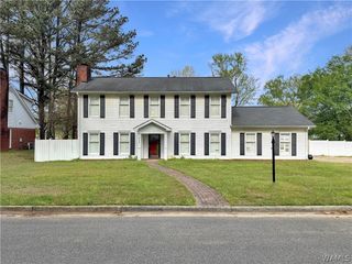 711 Vicksburg, Tuscaloosa, AL 35406