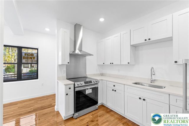 732 West Tilghman Street, Allentown City, PA 18102