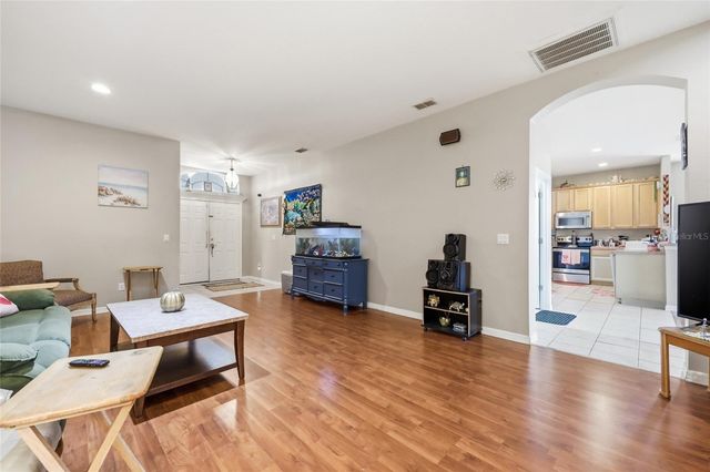 813 LANCER CIRCLE, Ocoee, FL 34761