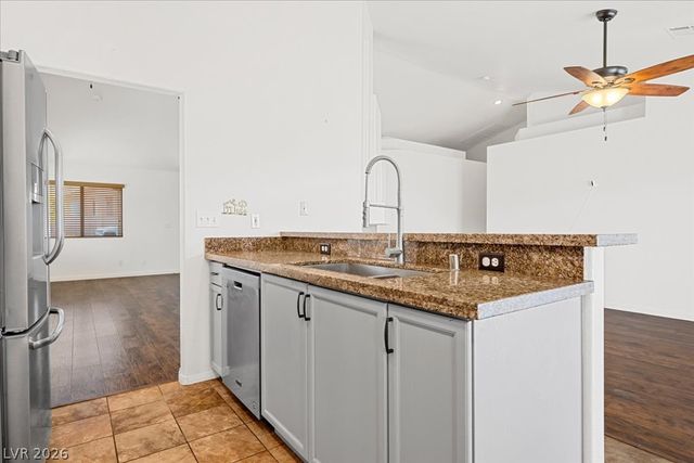 840 Holly Lake Way, Henderson, NV 89002