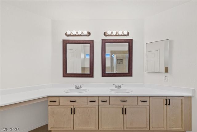 840 Holly Lake Way, Henderson, NV 89002