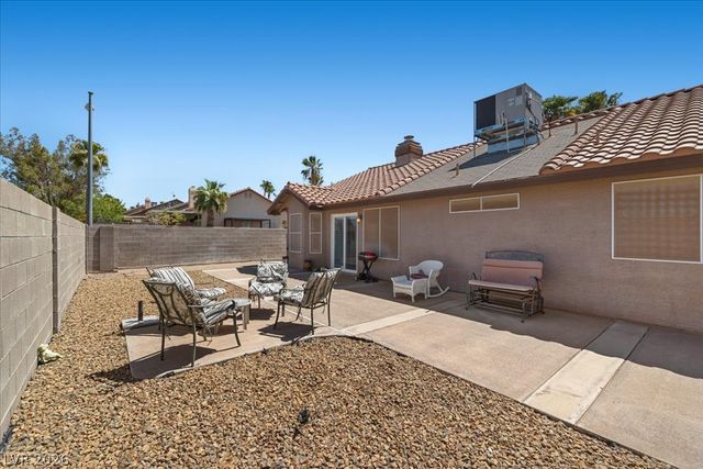 840 Holly Lake Way, Henderson, NV 89002