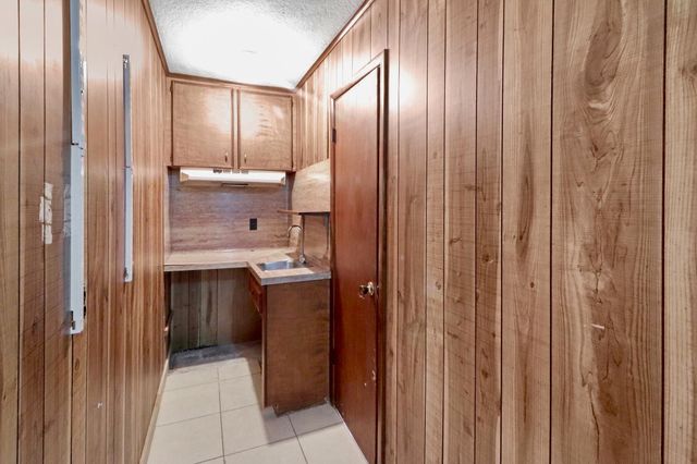 5554 Beechnut Street, Houston, TX 77096