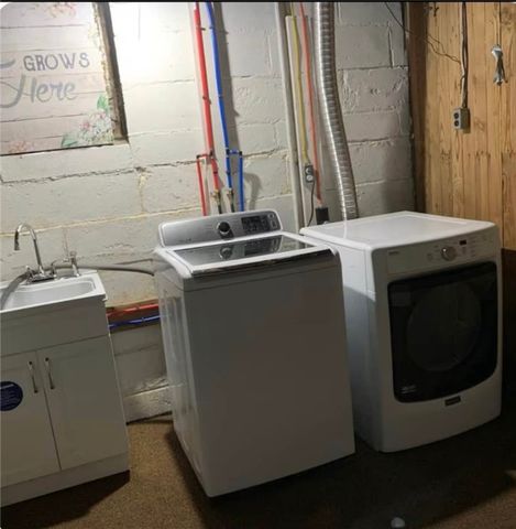 948 Monroe Avenue, Rochester, NY 14620