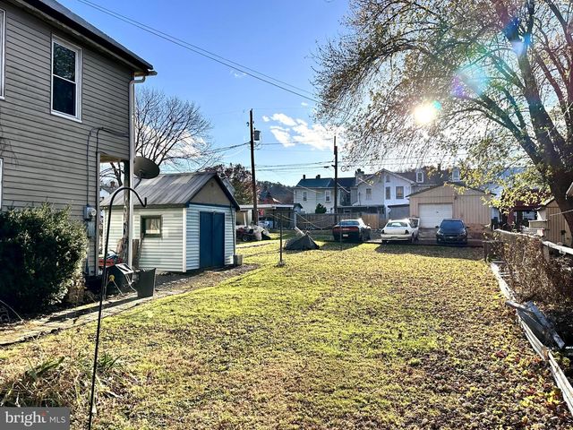 153-155 N FRONT ST, Newport, PA 17074