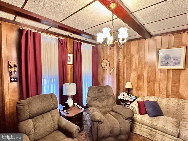 153-155 N FRONT ST, Newport, PA 17074