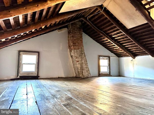 153-155 N FRONT ST, Newport, PA 17074