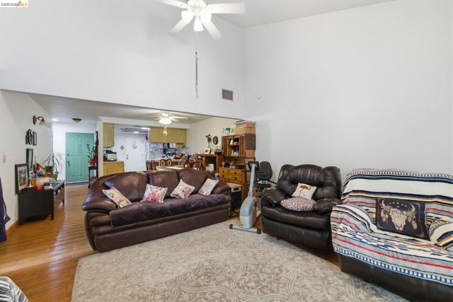 23685 Marble Quarry Rd 8, Columbia, CA 95310