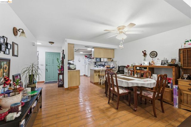 23685 Marble Quarry Rd 8, Columbia, CA 95310