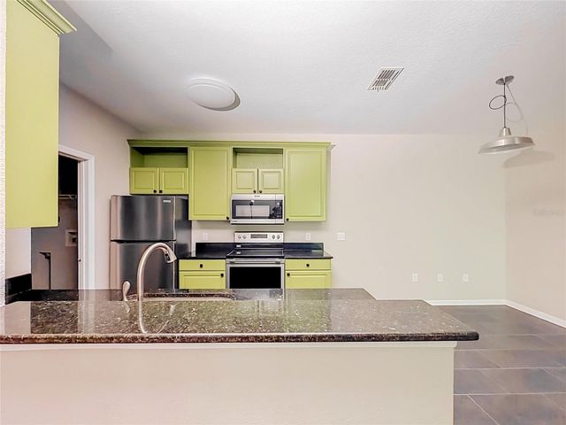 6003 HEMINGWAY CIRCLE 6003, Haines City, FL 33844