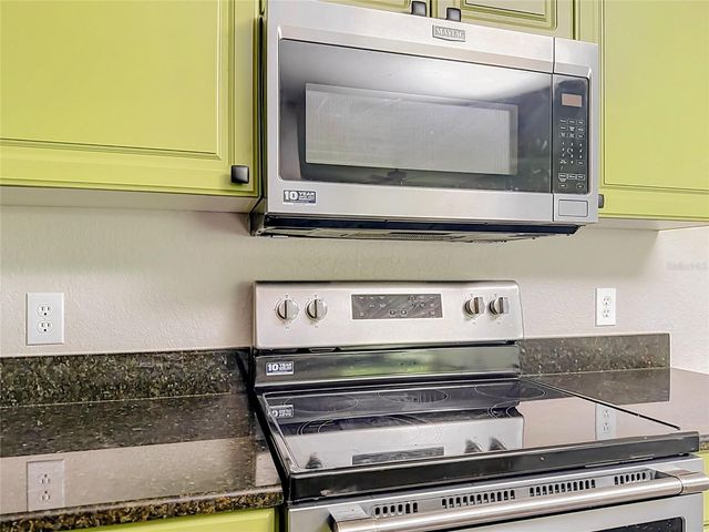 6003 HEMINGWAY CIRCLE 6003, Haines City, FL 33844