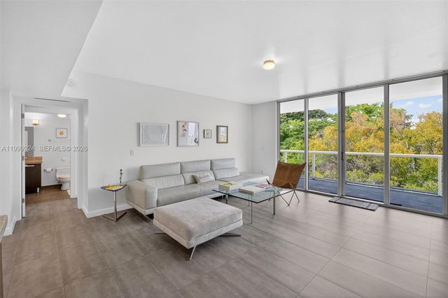 720 NE 62nd St 404, Miami, FL 33138