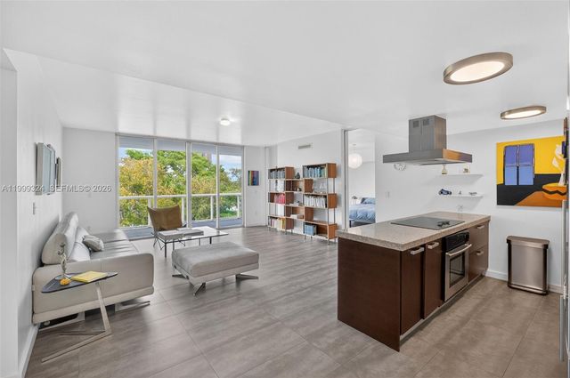 720 NE 62nd St 404, Miami, FL 33138