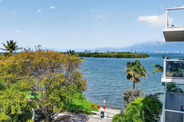 720 NE 62nd St 404, Miami, FL 33138