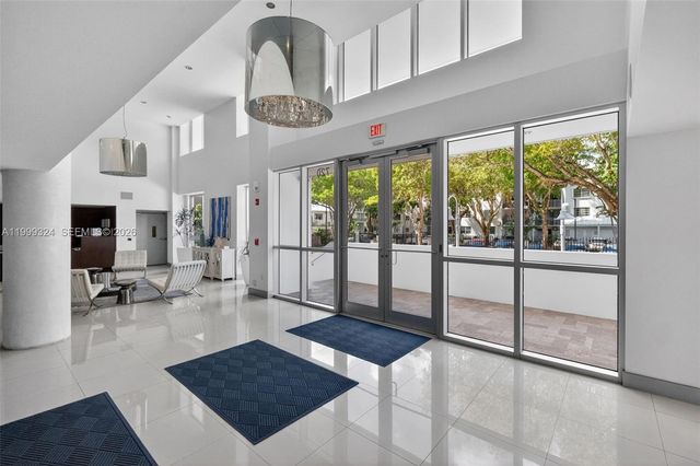 720 NE 62nd St 404, Miami, FL 33138