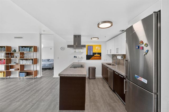 720 NE 62nd St 404, Miami, FL 33138