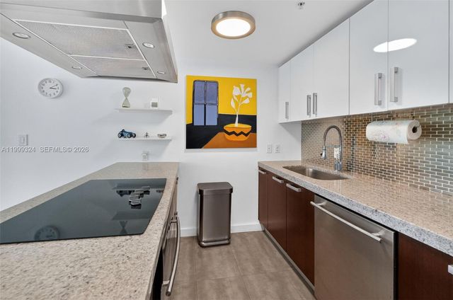 720 NE 62nd St 404, Miami, FL 33138