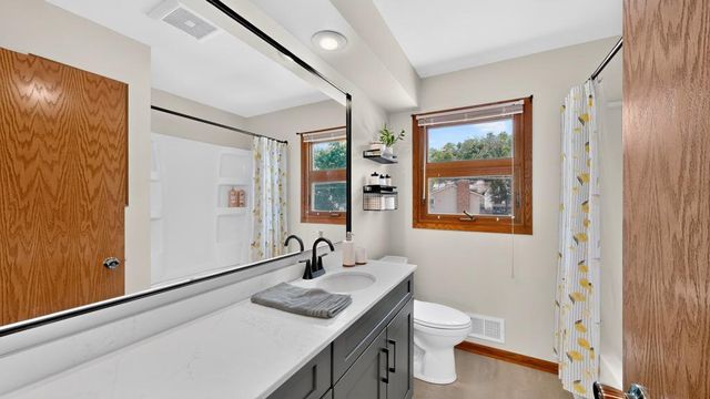 605 Elton Hills Drive NW, Rochester, MN 55901