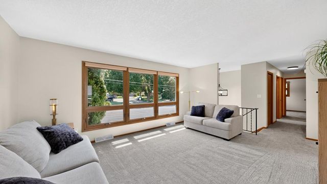 605 Elton Hills Drive NW, Rochester, MN 55901