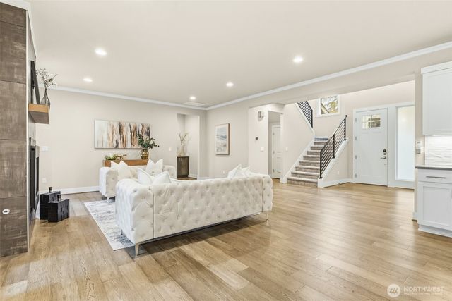 8017 128th Avenue NE, Kirkland, WA 98033