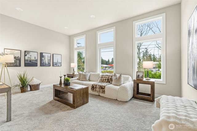 8017 128th Avenue NE, Kirkland, WA 98033