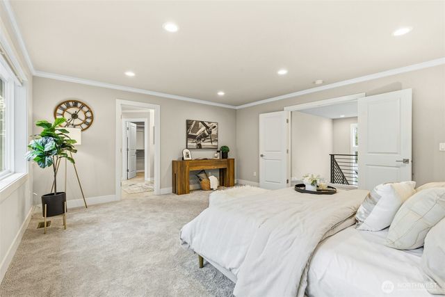 8017 128th Avenue NE, Kirkland, WA 98033