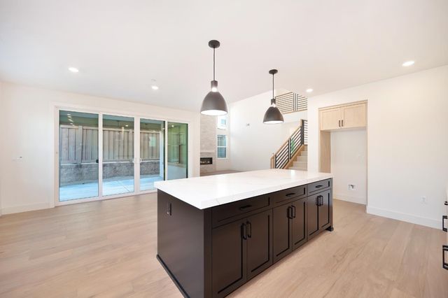 8464 Sun View Cir, Granite Bay, CA 95746