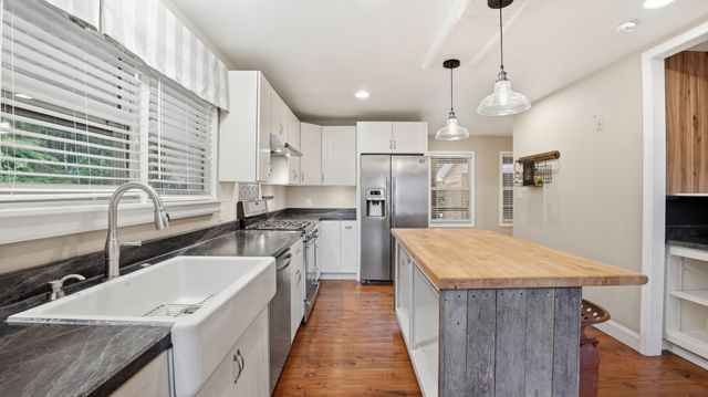 705 N Campbell Rd, Altamont, TN 37301