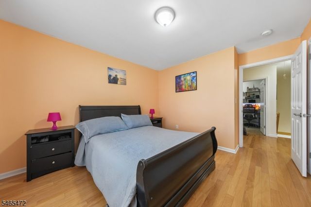 1017 Spruce St, Roselle Boro, NJ 07203