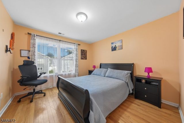 1017 Spruce St, Roselle Boro, NJ 07203