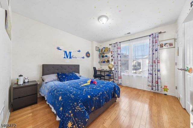 1017 Spruce St, Roselle Boro, NJ 07203