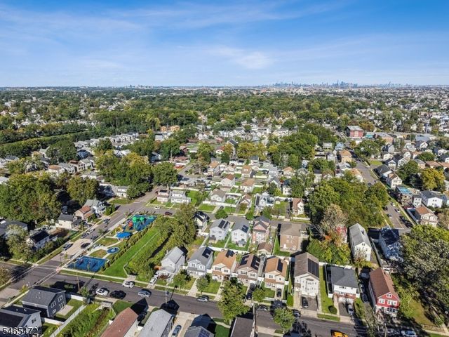 1017 Spruce St, Roselle Boro, NJ 07203