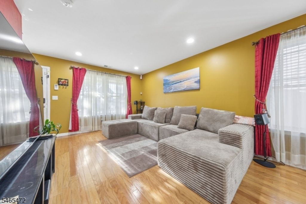 1017 Spruce St, Roselle Boro, NJ 07203 — photo 5