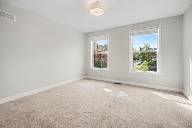 1720 Dexter Avenue, Cincinnati, OH 45206