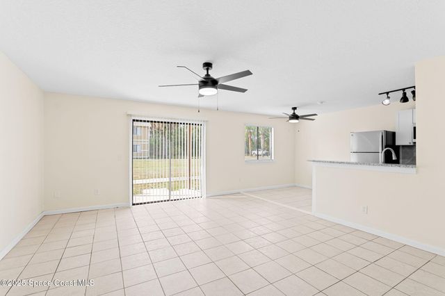 1884 Agora Circle SE 101, Palm Bay, FL 32909