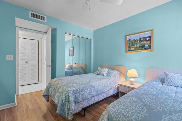 9700 Pavarotti Terrace 102, Boynton Beach, FL 33437