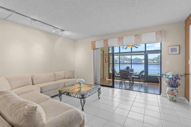 9700 Pavarotti Terrace 102, Boynton Beach, FL 33437