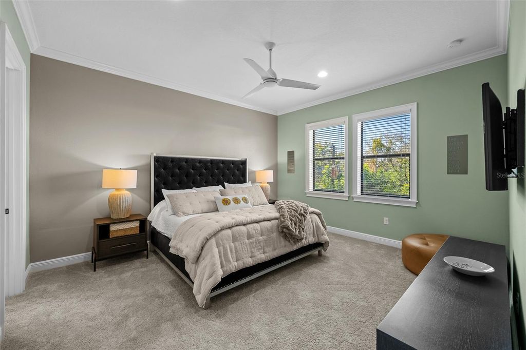 Image 31 of property listing at 478 BOSPHOROUS AVENUE, Tampa, FL 33606