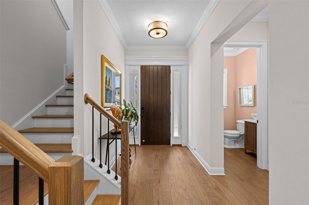 Image 8 of property listing at 478 BOSPHOROUS AVENUE, Tampa, FL 33606