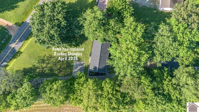6545 Clinton Road, Paducah, KY 42001