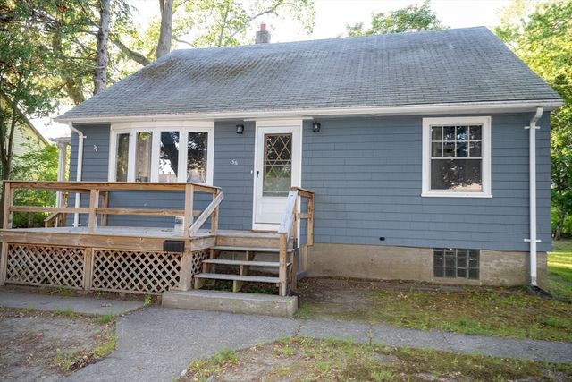 156 Fourth Street, Somerset, MA 02726