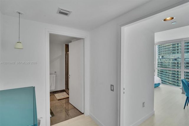 450 Alton Rd 2604, Miami Beach, FL 33139