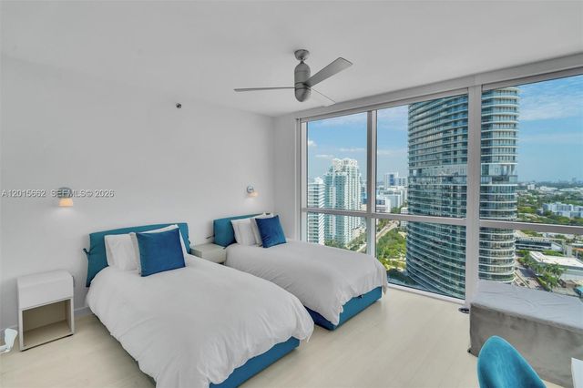 450 Alton Rd 2604, Miami Beach, FL 33139