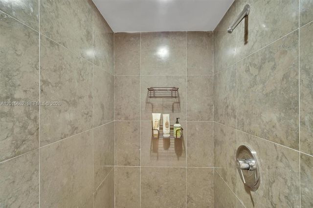 450 Alton Rd 2604, Miami Beach, FL 33139