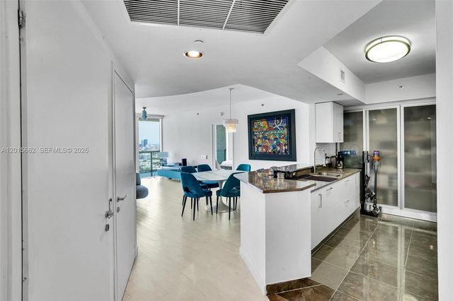 450 Alton Rd 2604, Miami Beach, FL 33139