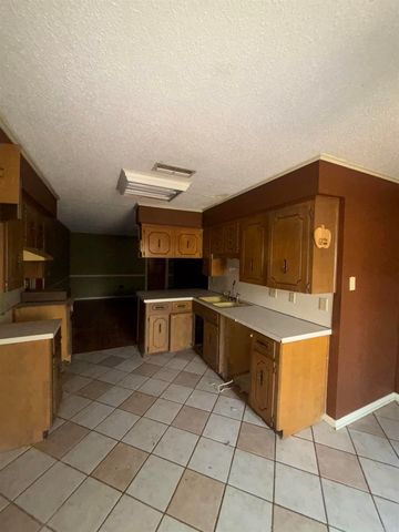 8708 Patricia Lynn Lane, Sherwood, AR 72120