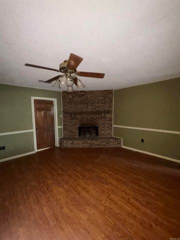 8708 Patricia Lynn Lane, Sherwood, AR 72120