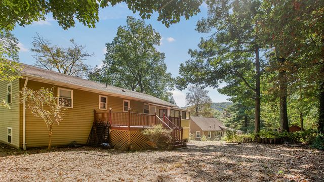 739 Field Street, Naugatuck, CT 06770