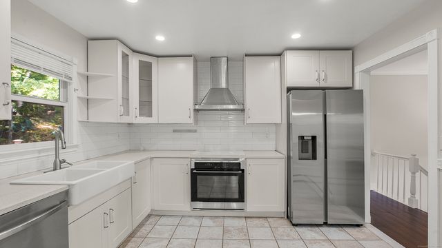 739 Field Street, Naugatuck, CT 06770