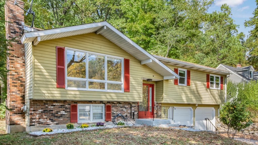 739 Field Street, Naugatuck, CT 06770